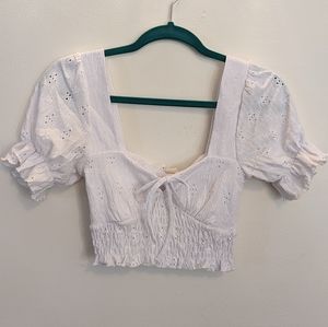 ✨ Cropped UO Eyelet Boho Top